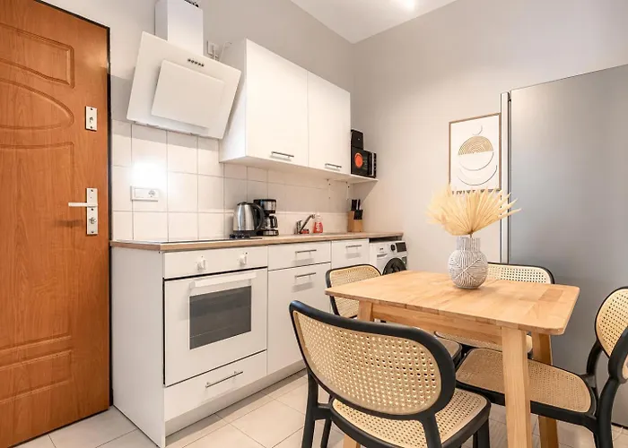 Apartment Stylish Modern For 4p With Private Garden *